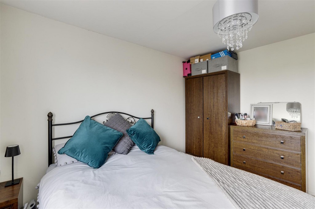 Cheviot Road, Long Eaton, Derbyshire, NG10 4FU