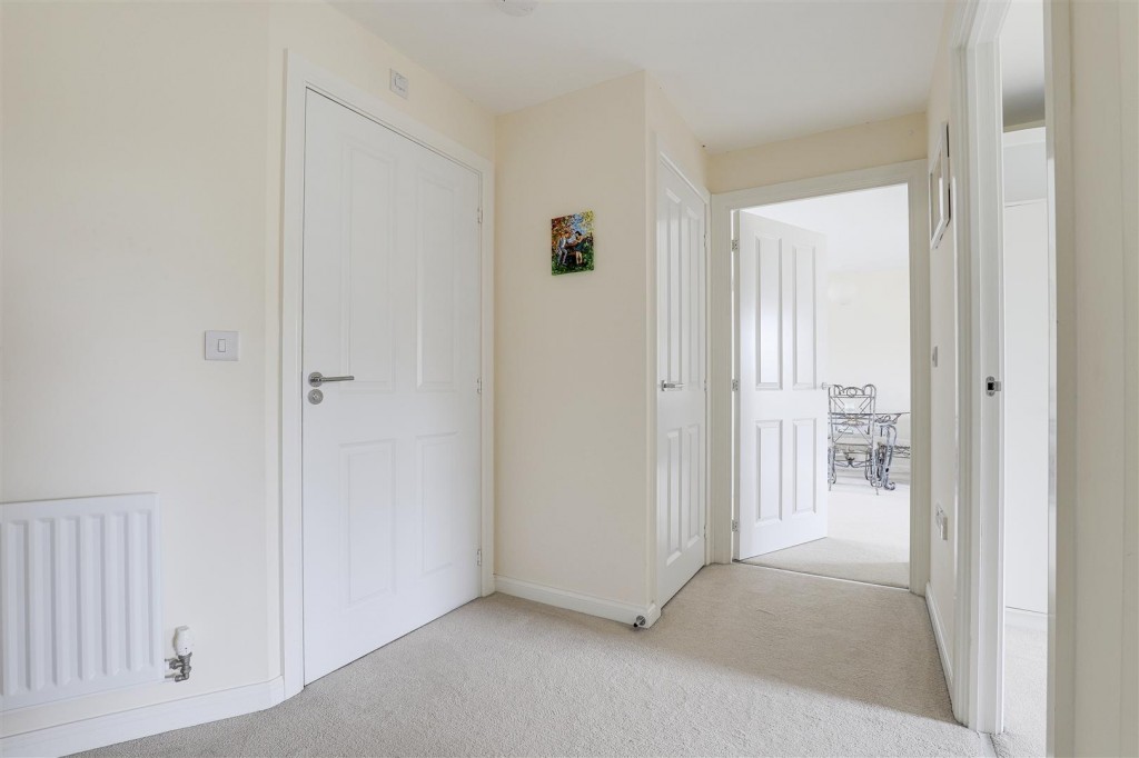 Kestrel Grove, Hucknall, Nottinghamshire, NG15 6UU