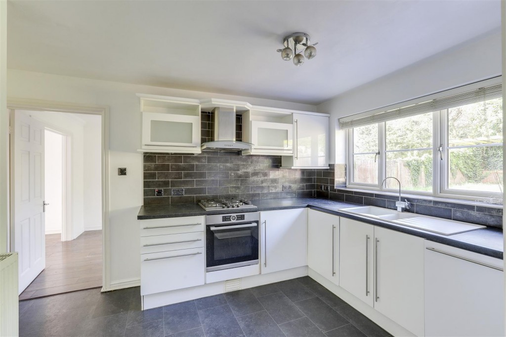 Kilverston Road, Sandiacre, Nottinghamshire, NG10 5AY