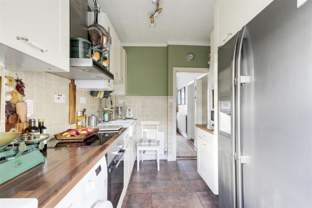 Perry Road, Sherwood, Nottinghamshire, NG5 1GN