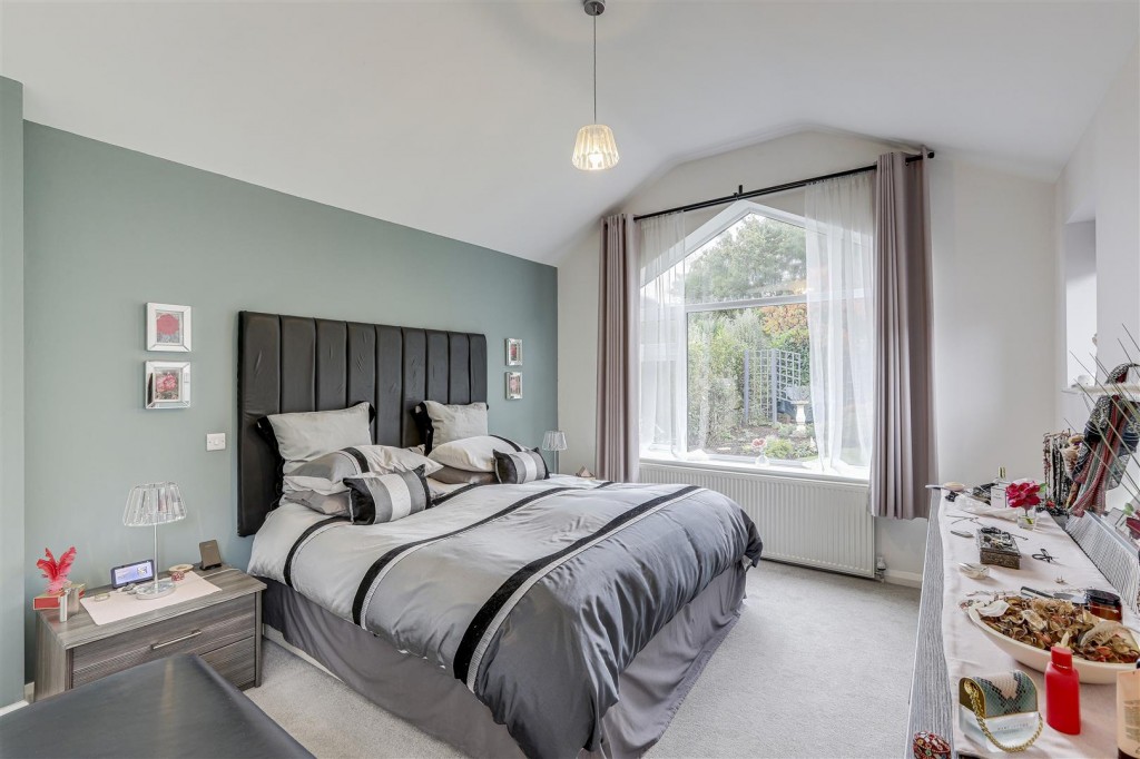 Thoresby Road, Bramcote, Nottinghamshire, NG9 3EP