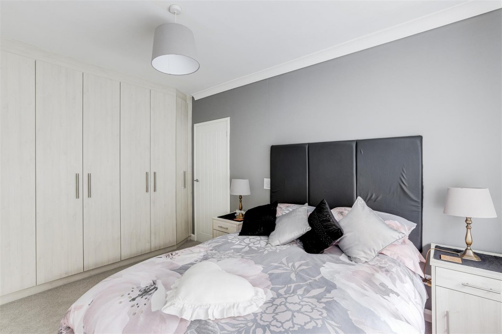 Thoresby Road, Bramcote, Nottinghamshire, NG9 3EP