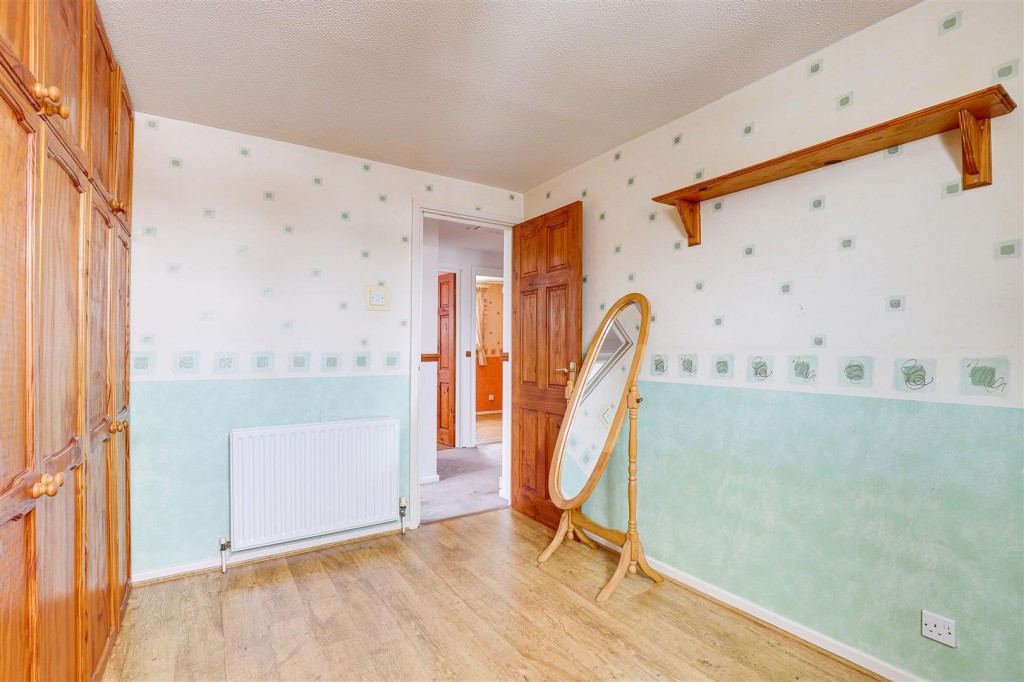 Harpole Walk, Arnold, Nottinghamshire, NG5 8LJ