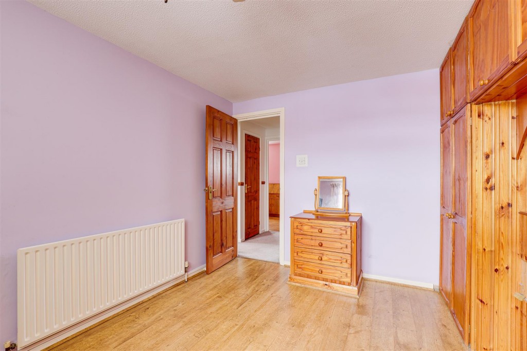 Harpole Walk, Arnold, Nottinghamshire, NG5 8LJ