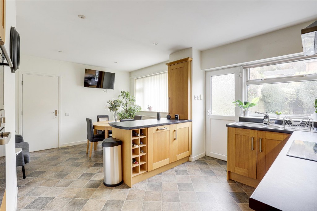 Covert Close, Burton Joyce, Nottinghamshire, NG14 5BX