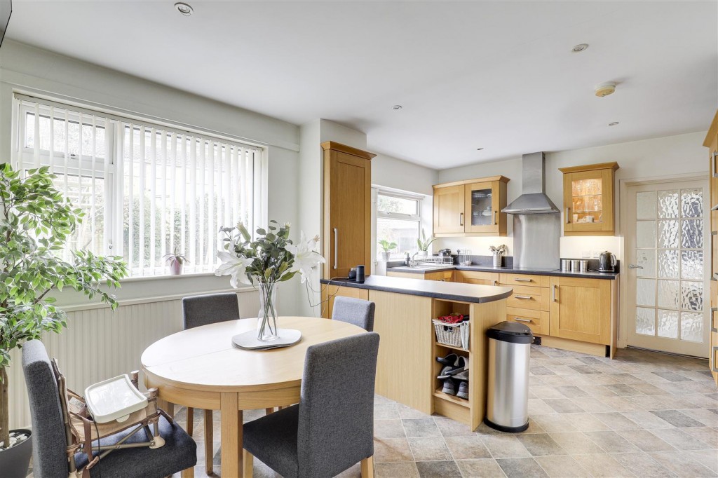 Covert Close, Burton Joyce, Nottinghamshire, NG14 5BX