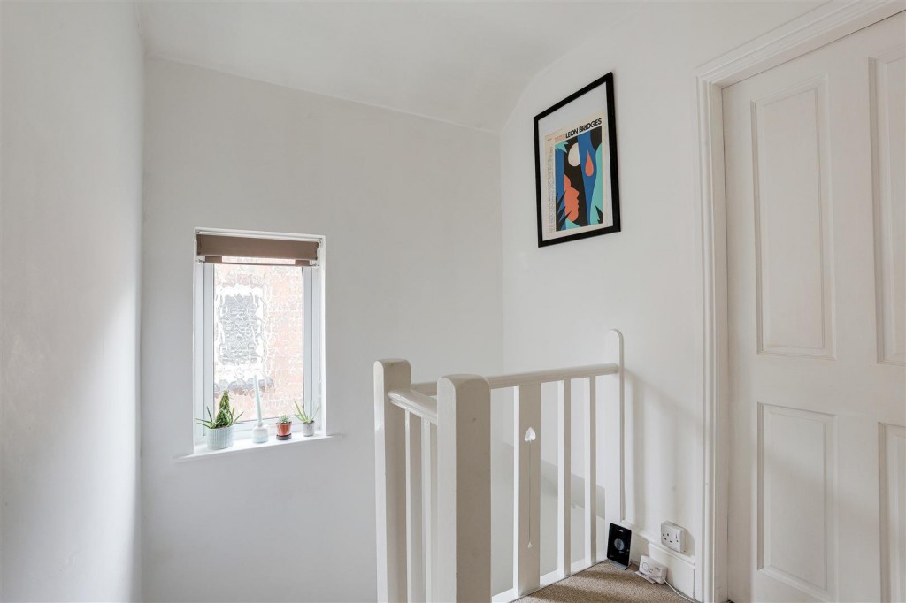 Ella Road, West Bridgford, Nottinghamshire, NG2 5GX