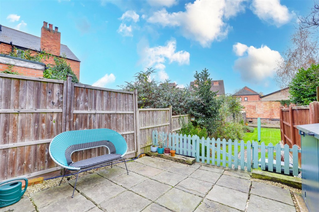 Ella Road, West Bridgford, Nottinghamshire, NG2 5GX