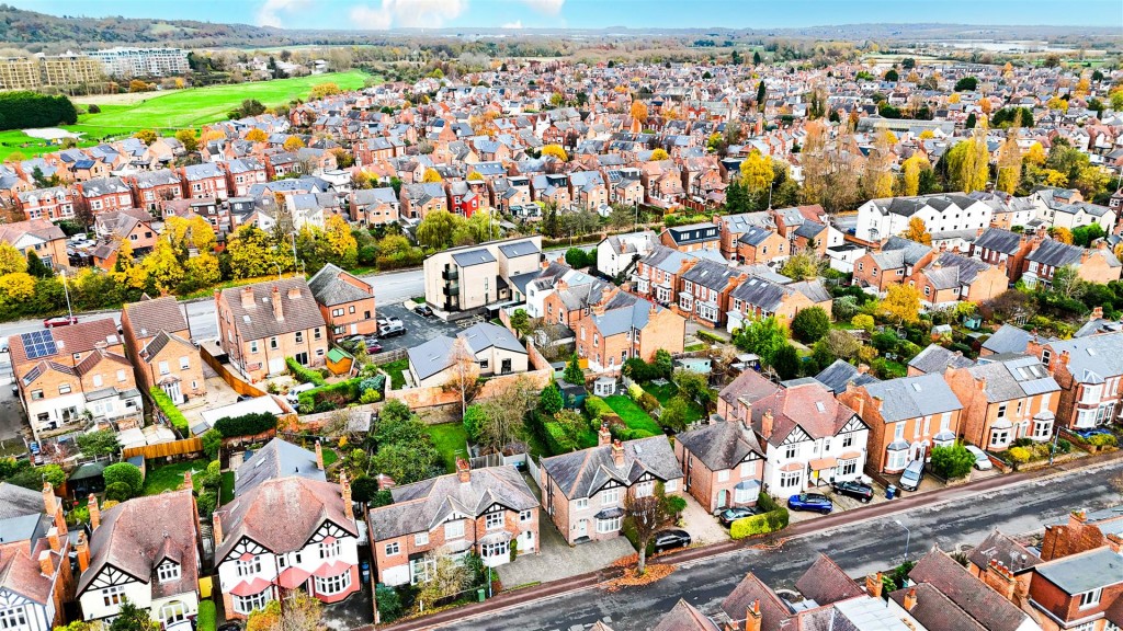 Ella Road, West Bridgford, Nottinghamshire, NG2 5GX