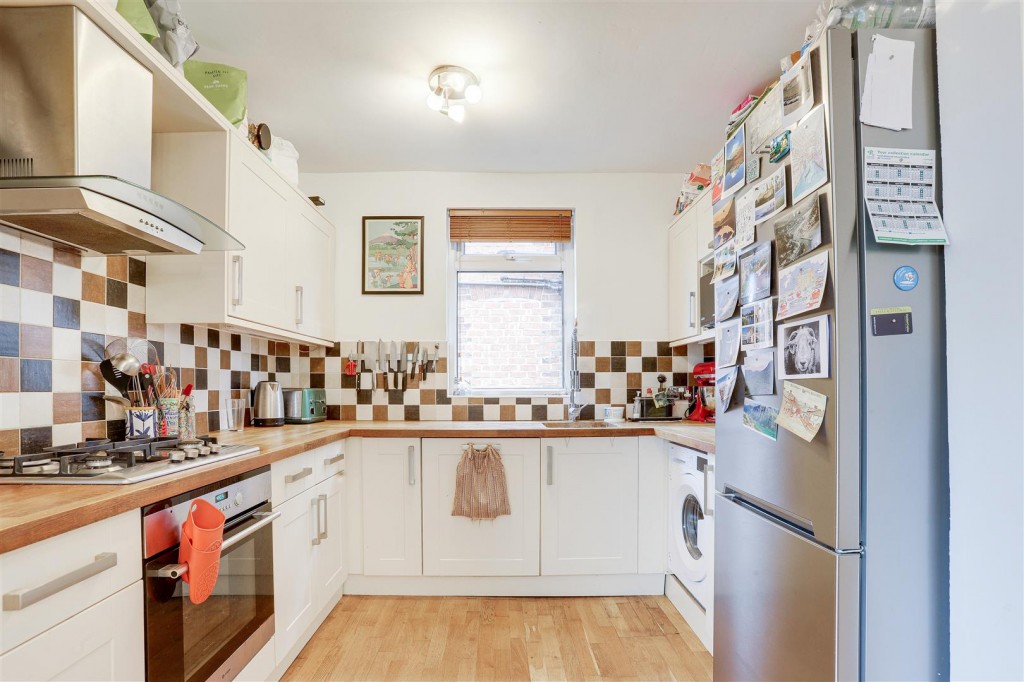 Ella Road, West Bridgford, Nottinghamshire, NG2 5GX