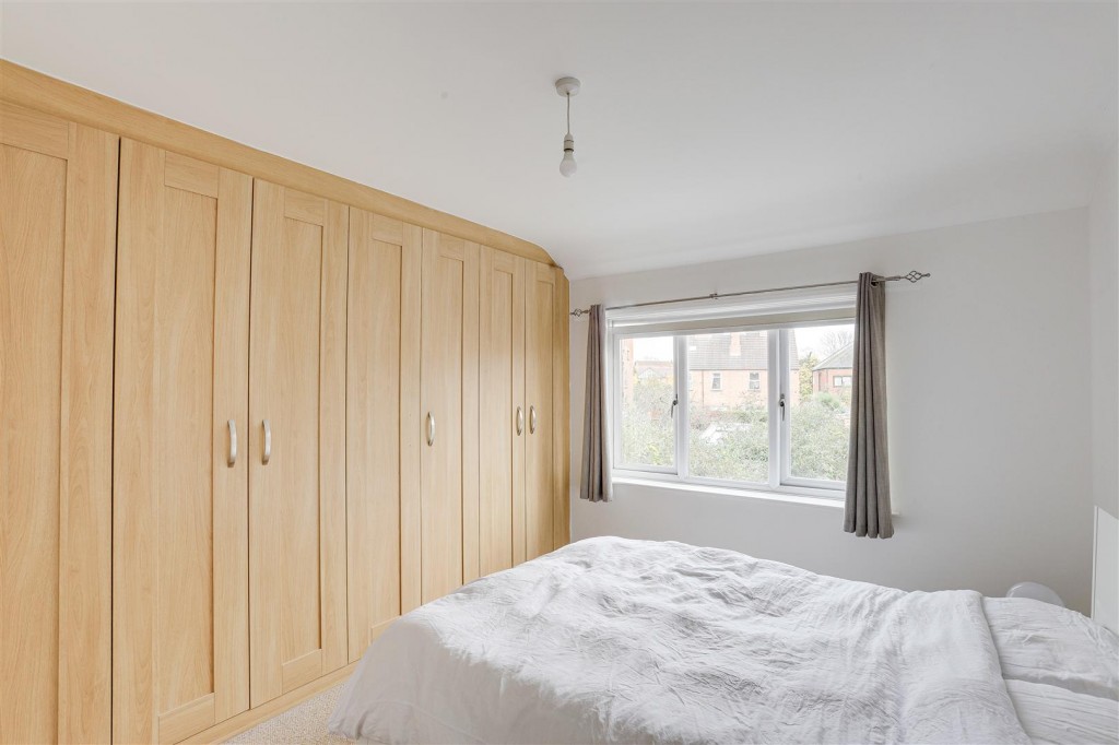 Ella Road, West Bridgford, Nottinghamshire, NG2 5GX