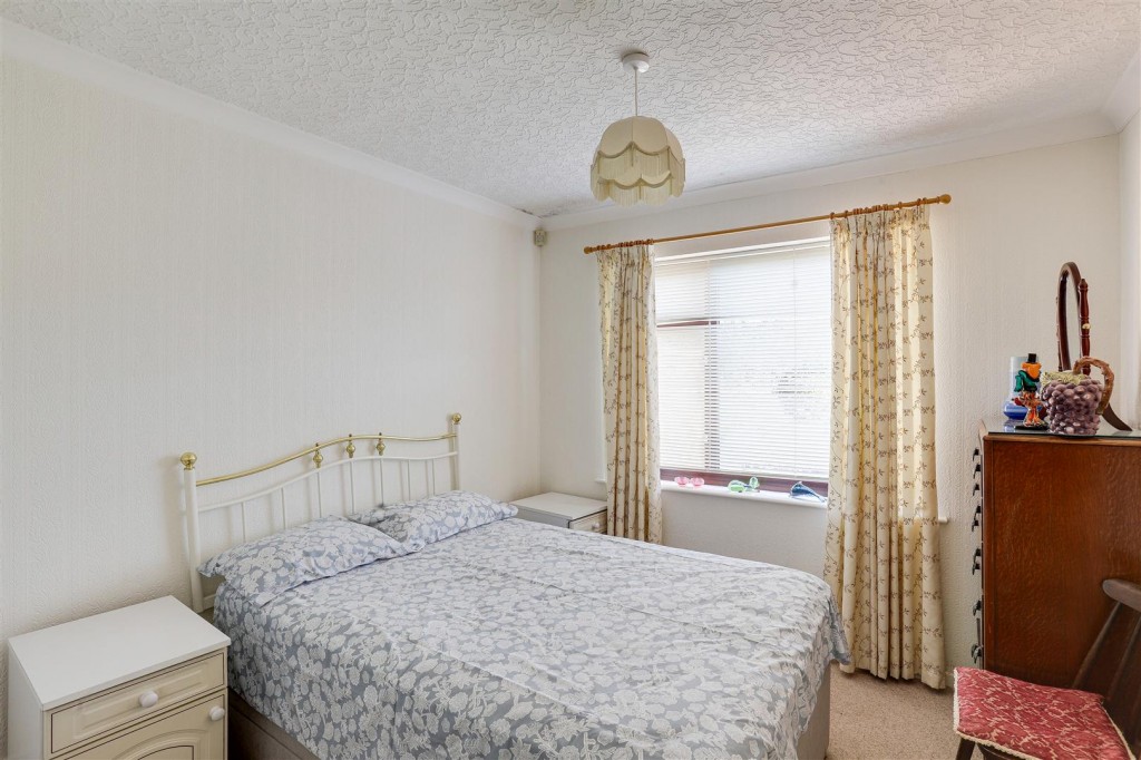 Robins Wood Road, Aspley, Nottinghamshire, NG8 3LA