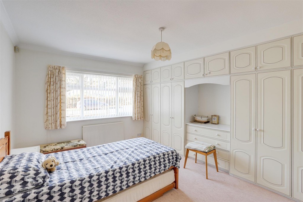 Robins Wood Road, Aspley, Nottinghamshire, NG8 3LA
