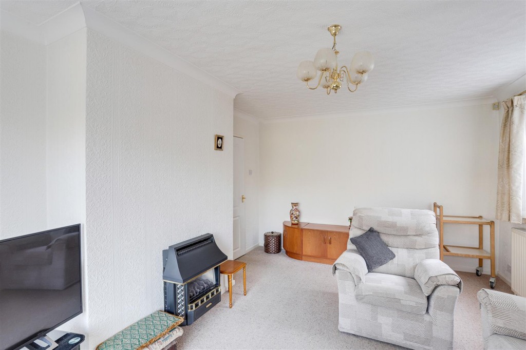 Robins Wood Road, Aspley, Nottinghamshire, NG8 3LA