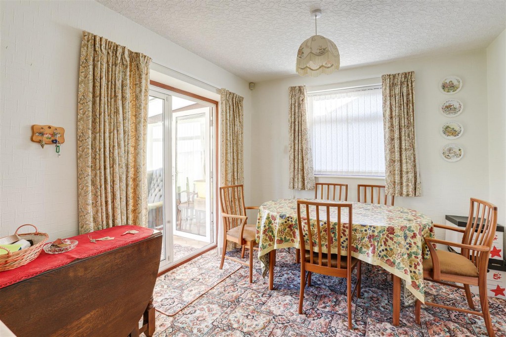 Robins Wood Road, Aspley, Nottinghamshire, NG8 3LA
