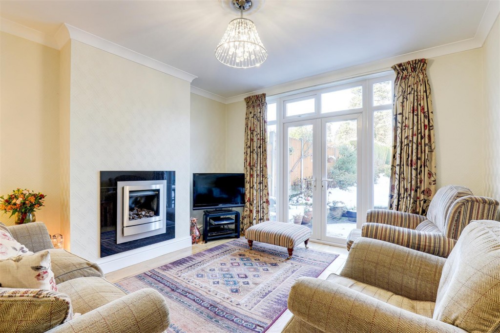 The Mount, Redhill, Nottinghamshire, NG5 8LU