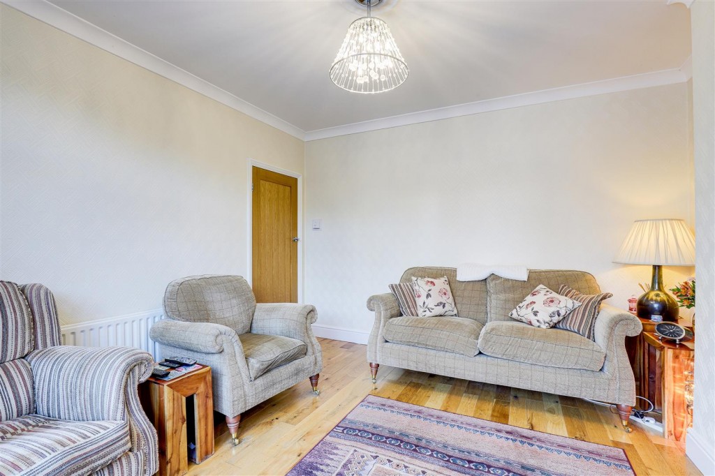 The Mount, Redhill, Nottinghamshire, NG5 8LU