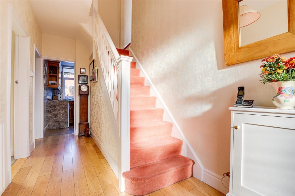 The Mount, Redhill, Nottinghamshire, NG5 8LU