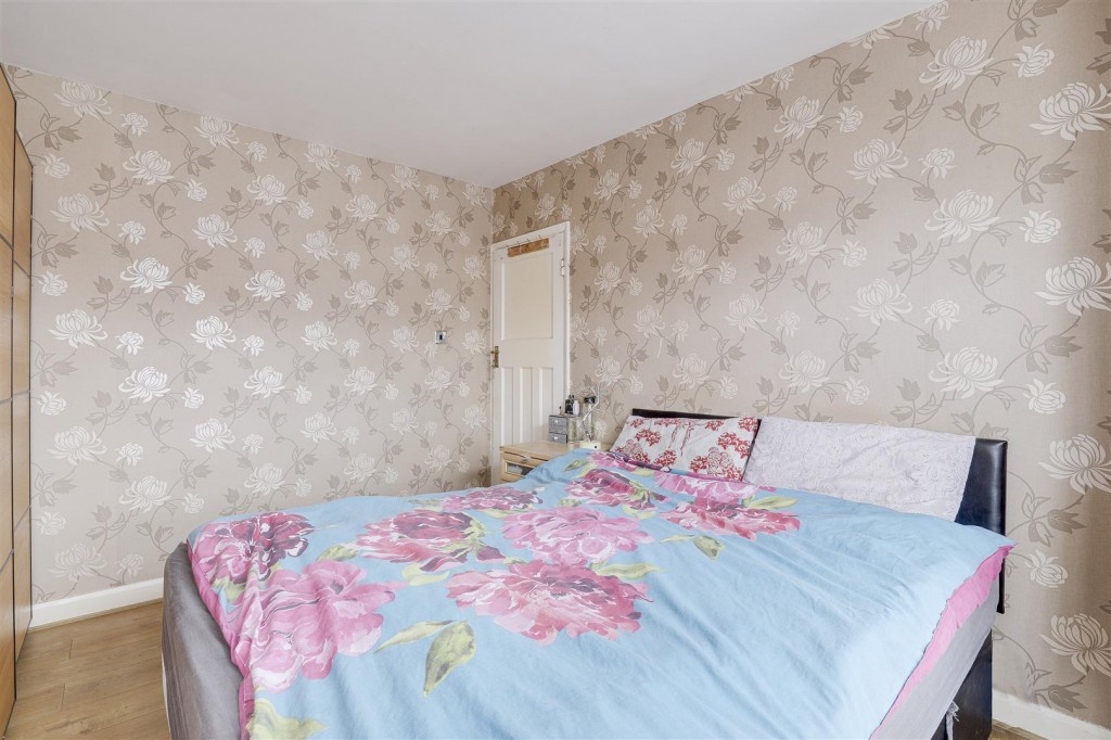 Charlbury Road, Wollaton, Nottinghamshire, NG8 1NH