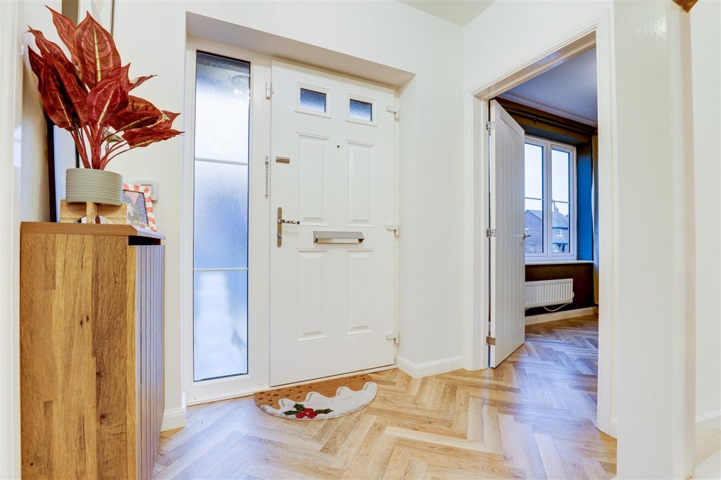 Rose Way, Edwalton, Nottinghamshire, NG12 4JE