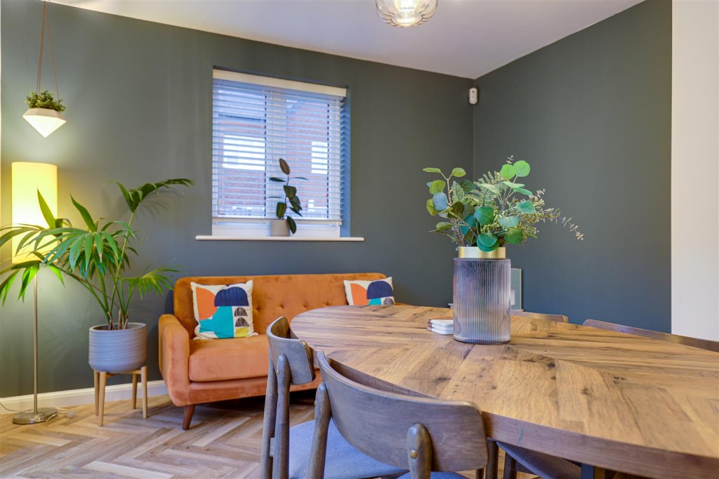 Rose Way, Edwalton, Nottinghamshire, NG12 4JE