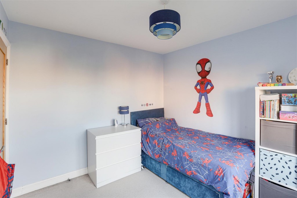 Waterside Close, Gamston, Nottinghamshire, NG2 6QA