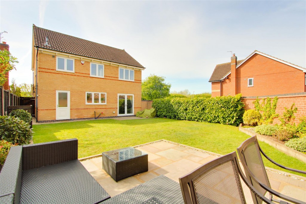 Waterside Close, Gamston, Nottinghamshire, NG2 6QA