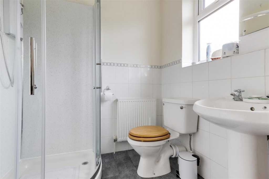Lowcroft, Woodthorpe, Nottinghamshire, NG5 4JR