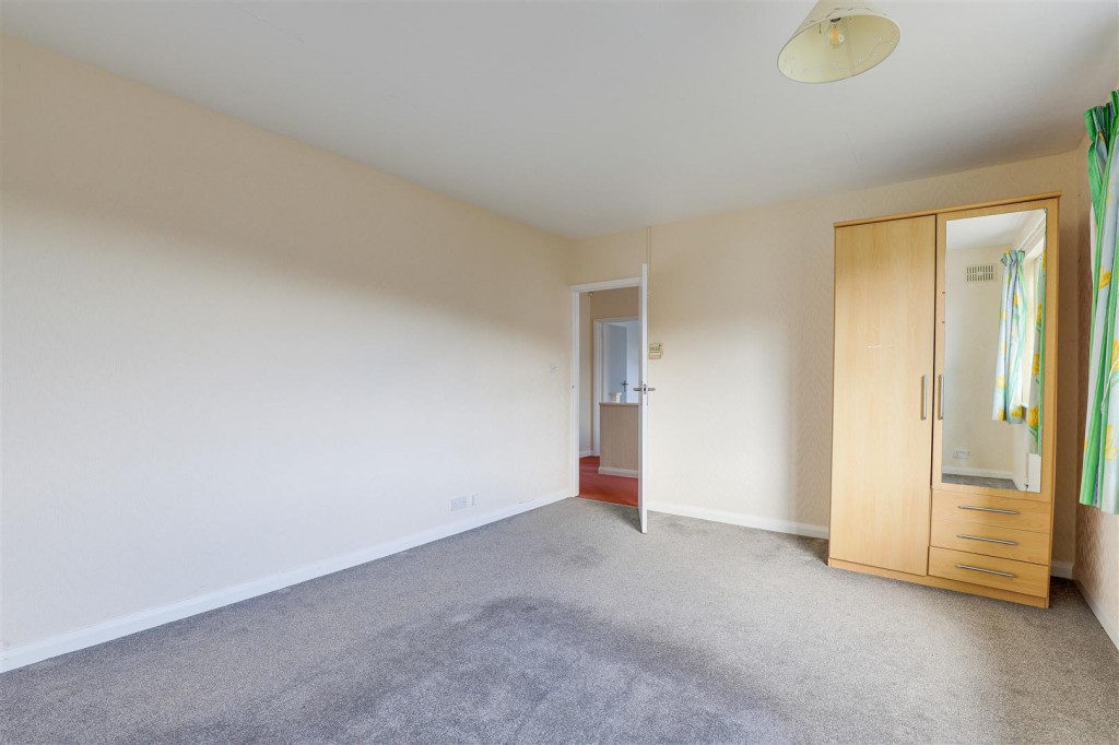 Lowcroft, Woodthorpe, Nottinghamshire, NG5 4JR