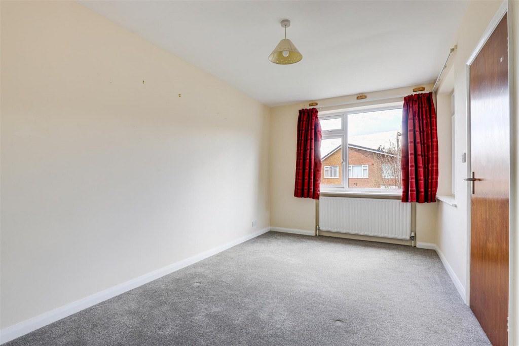 Lowcroft, Woodthorpe, Nottinghamshire, NG5 4JR