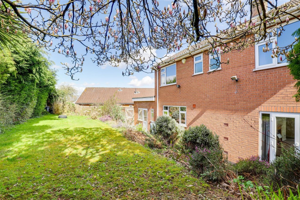 Lowcroft, Woodthorpe, Nottinghamshire, NG5 4JR