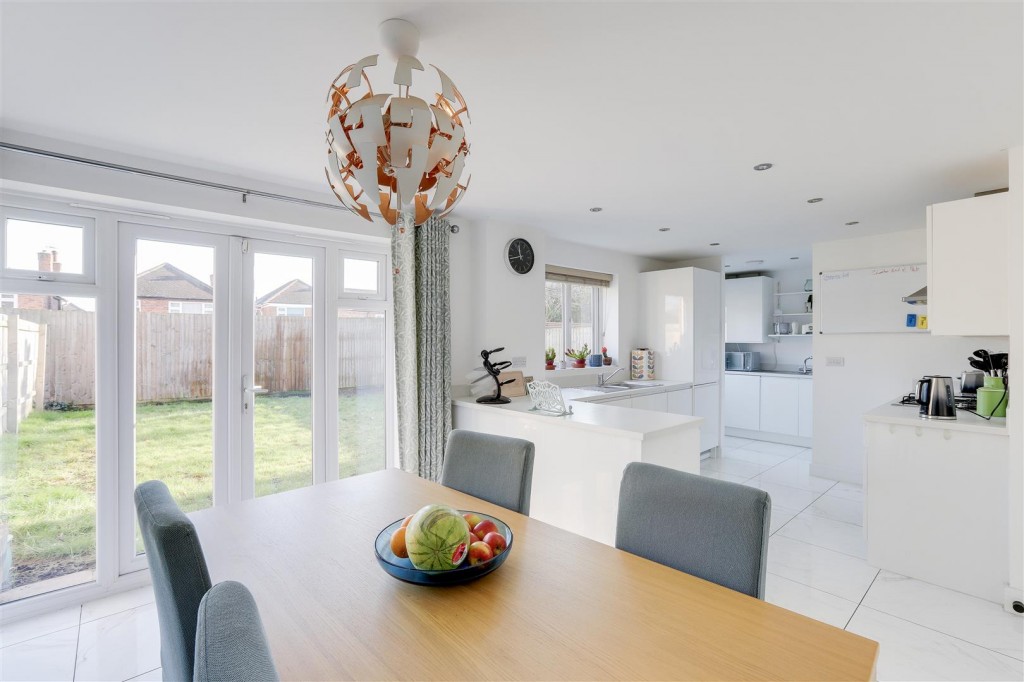 Morello Drive, Beechdale, Nottinghamshire, NG8 3QF