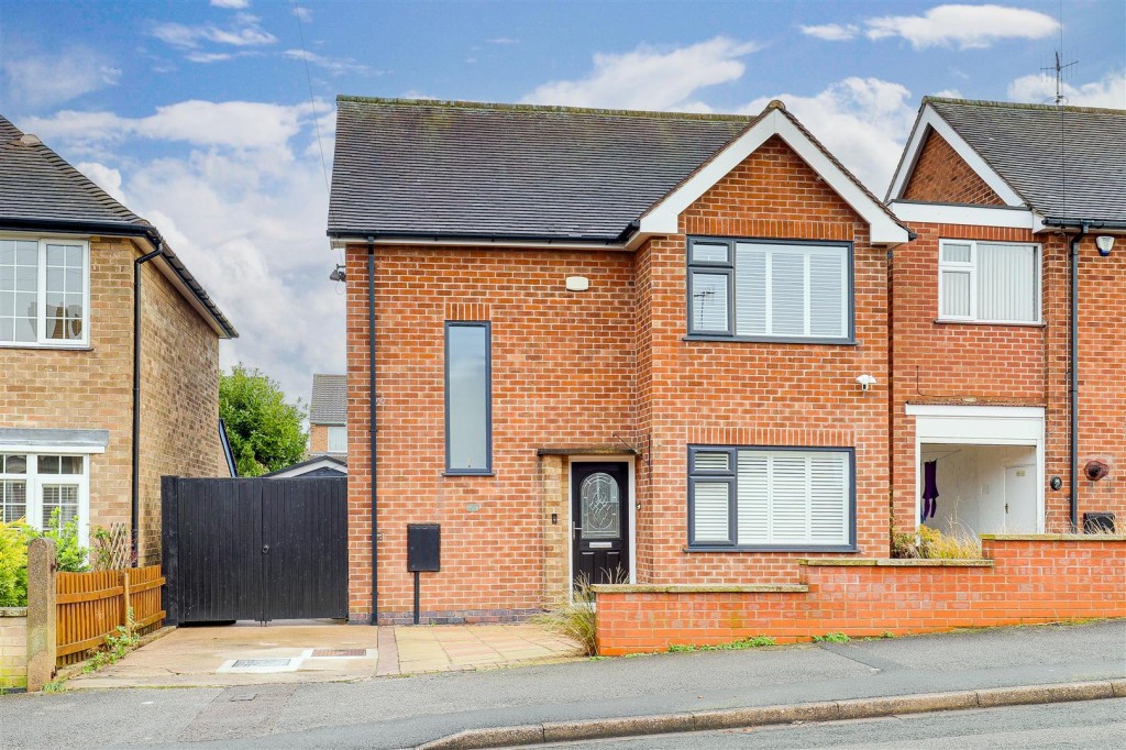 Kingswell Road, Arnold, Nottinghamshire, NG5 6NP
