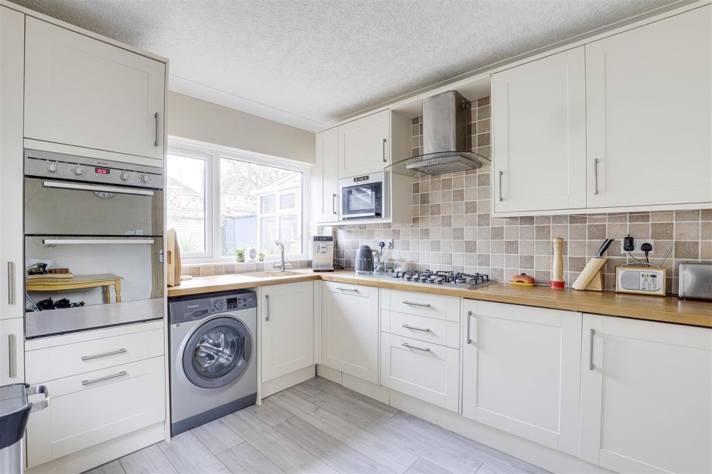 Kingswell Road, Arnold, Nottinghamshire, NG5 6NP