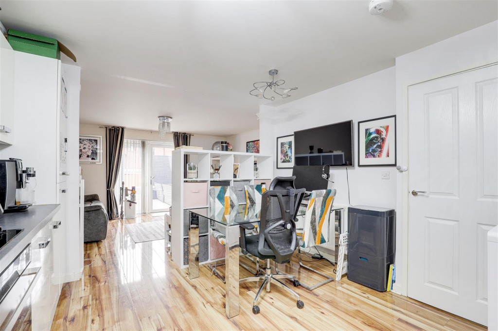 Selborne Gardens, St Ann's Nottinghamshire, NG3 2GR