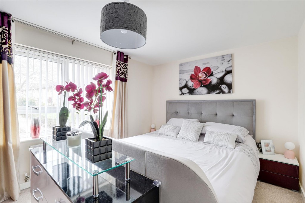 Selborne Gardens, St Ann's Nottinghamshire, NG3 2GR