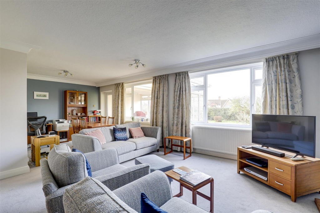 Skegby Road, Kirkby-In-Ashfield, Nottinghamshire, NG17 9JE