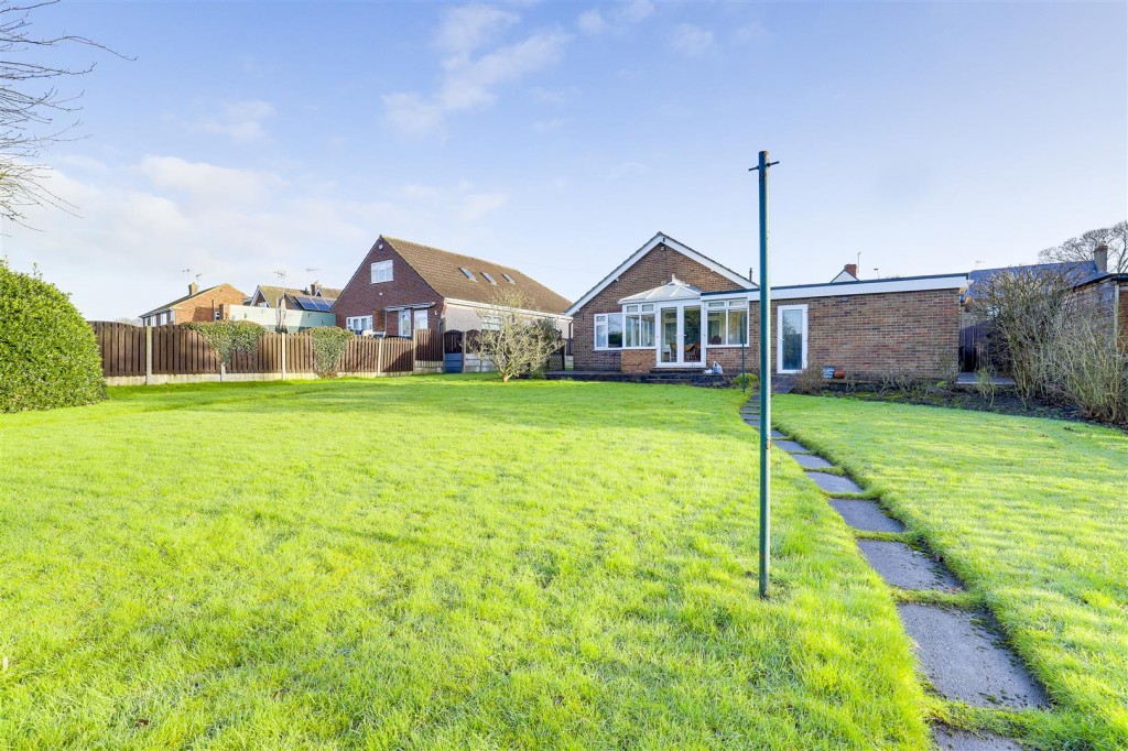 Skegby Road, Kirkby-In-Ashfield, Nottinghamshire, NG17 9JE