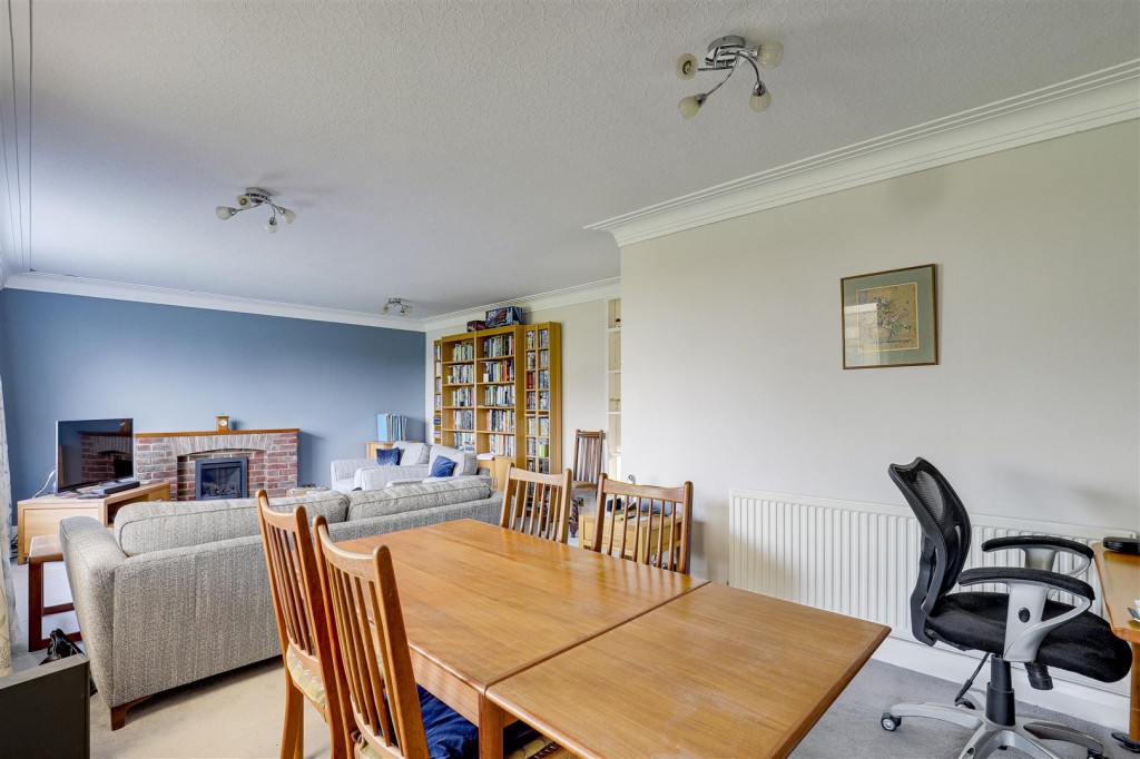 Skegby Road, Kirkby-In-Ashfield, Nottinghamshire, NG17 9JE