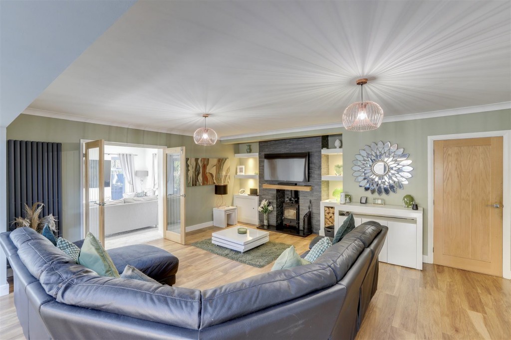Clarkes Lane, Beeston, Nottinghamshire, NG9 5BL