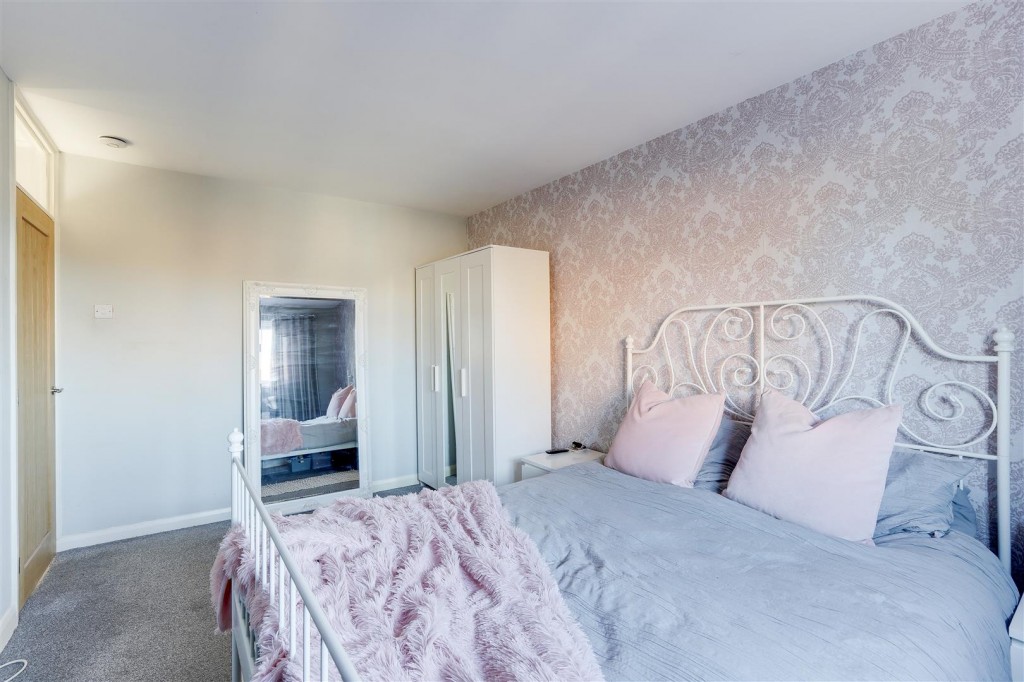 Clarkes Lane, Beeston, Nottinghamshire, NG9 5BL