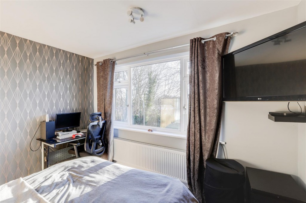 Clarkes Lane, Beeston, Nottinghamshire, NG9 5BL