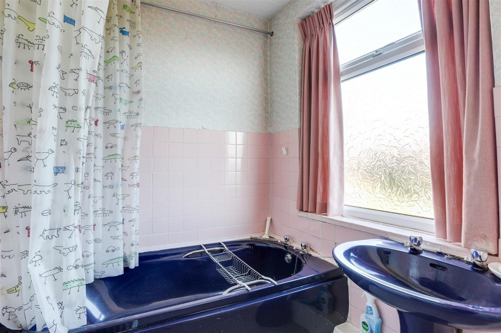 Curzon Street, Long Eaton, Derbyshire, NG10 4FR