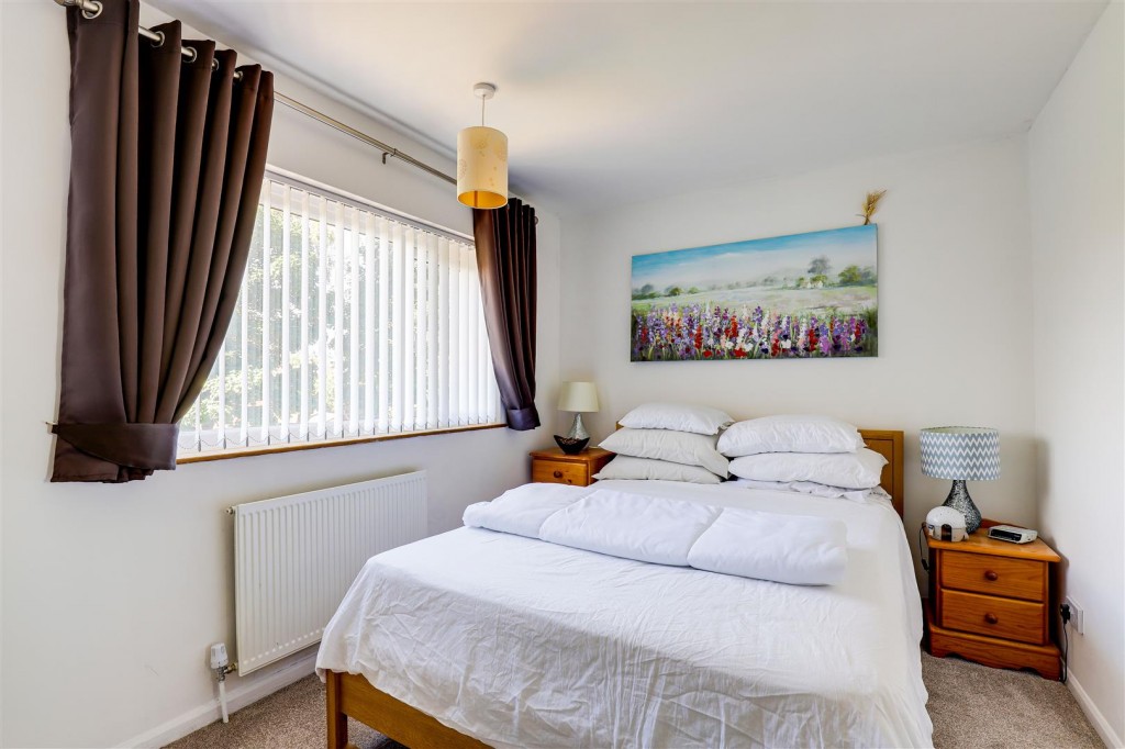 Coleridge Crescent, Daybrook, Nottinghamshire, NG5 6HL