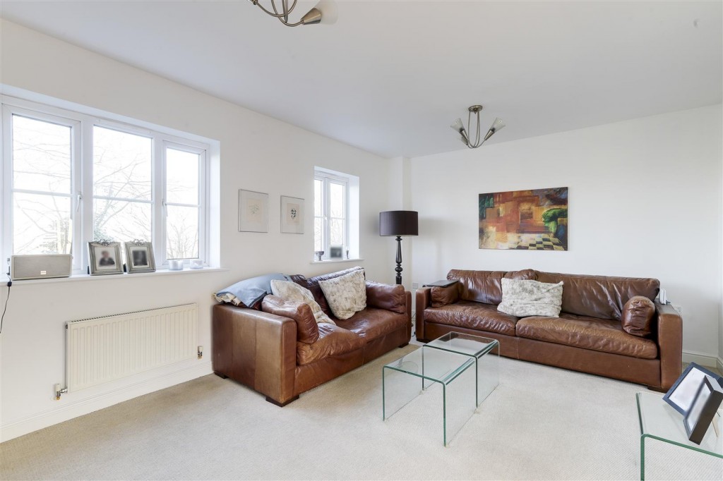 Gilbert Boulevard, Arnold, Nottinghamshire, NG5 7NA