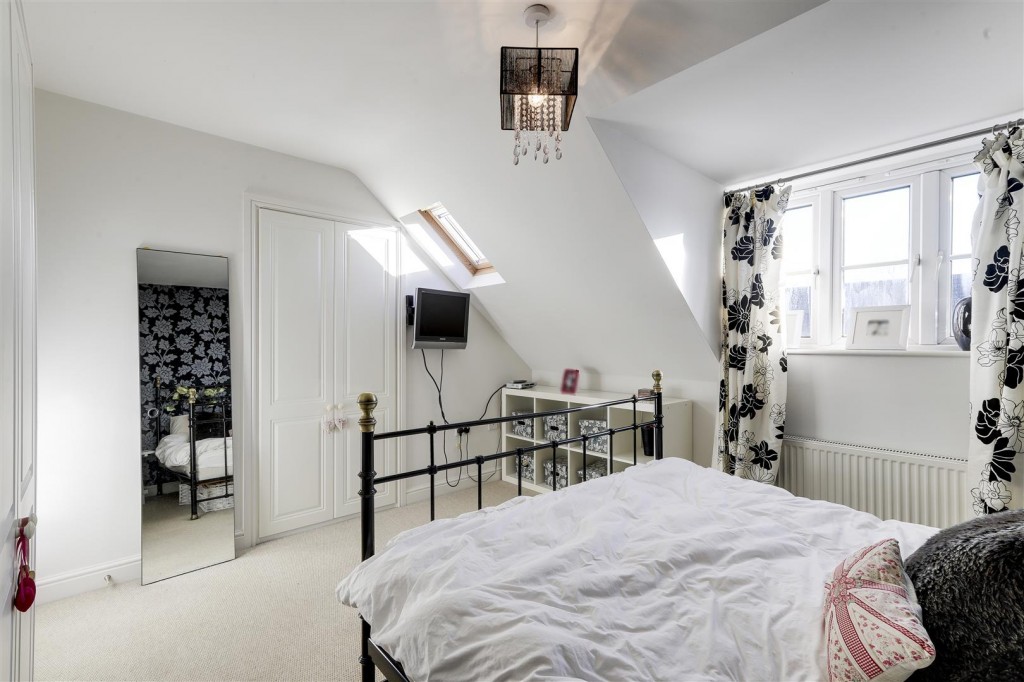 Gilbert Boulevard, Arnold, Nottinghamshire, NG5 7NA