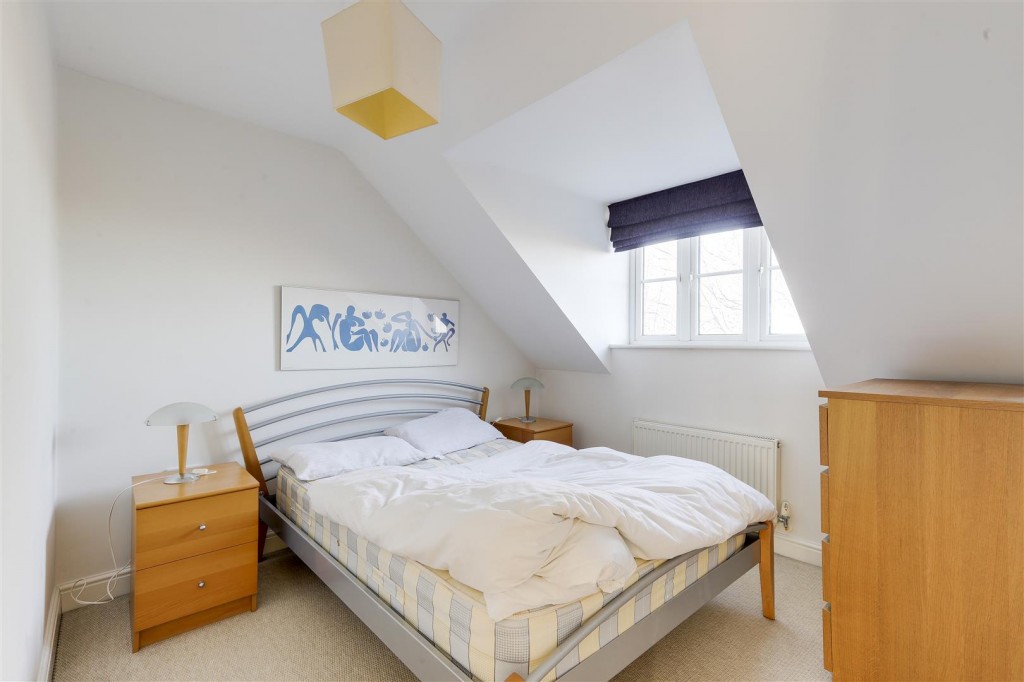 Gilbert Boulevard, Arnold, Nottinghamshire, NG5 7NA