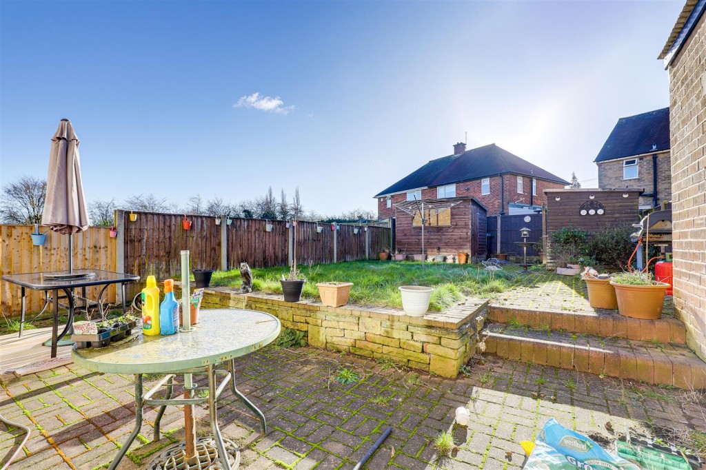 Lime Tree Road, Hucknall, Nottinghamshire, NG15 6AY