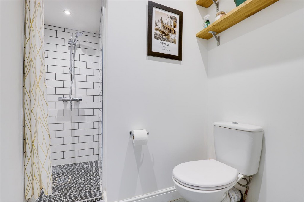 Breckhill Road, Mapperley, Nottinghamshire, NG3 5JP