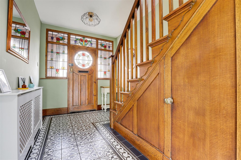 Breckhill Road, Mapperley, Nottinghamshire, NG3 5JP